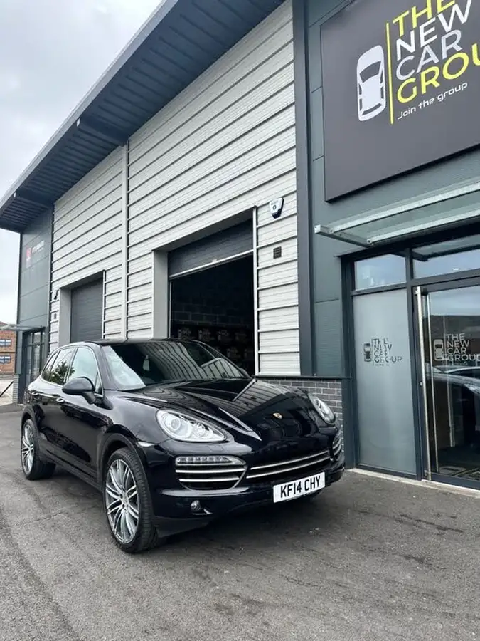 2014-porsche-cayenne-30td-platinum-edition-big-1