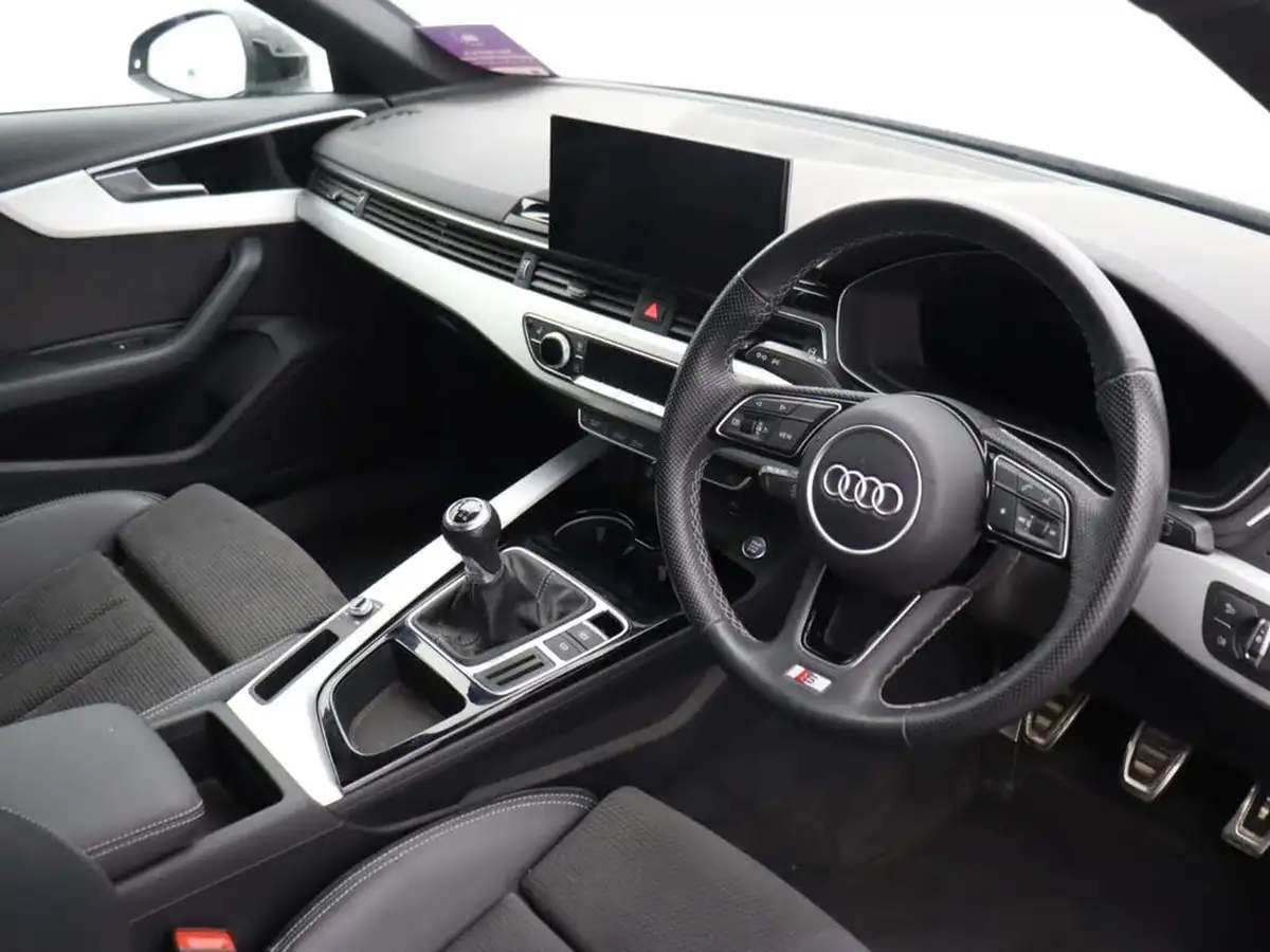 2021-audi-a4-20-35-tfsi-s-line-big-16
