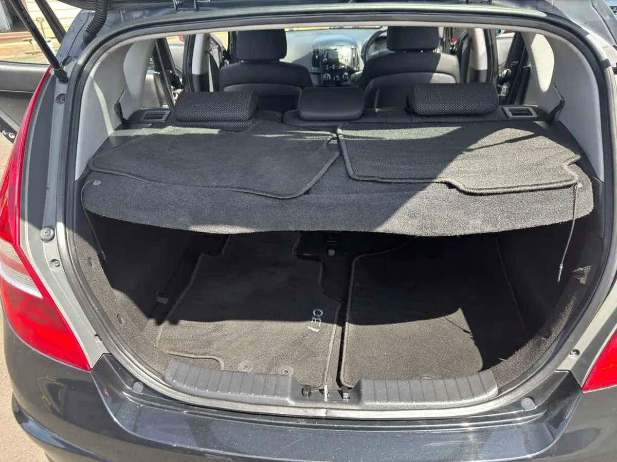 2009-hyundai-i30-14-comfort-big-48