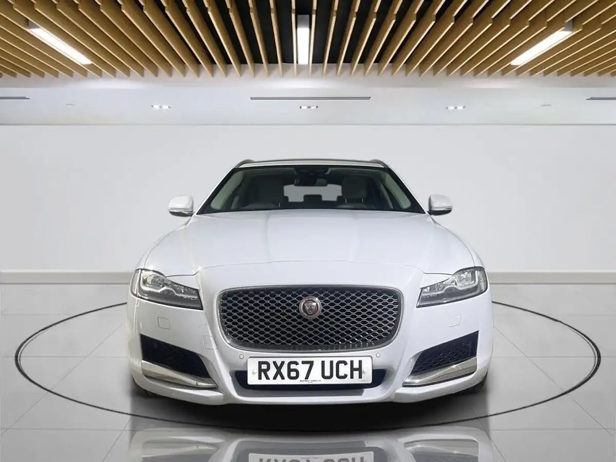 2017-jaguar-xf-20td-portfolio-240ps-awd-sportbrake-5d-1999cc-auto-big-1