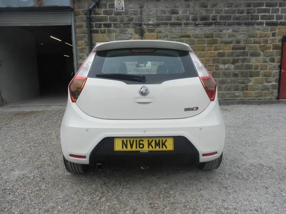 2016-mg-mg3-15-vti-tech-3style-ss-big-10