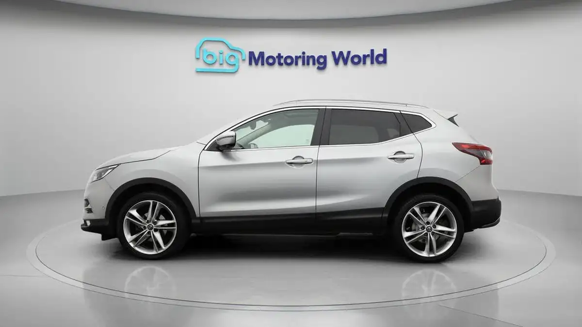 2019-nissan-qashqai-13-dig-t-n-motion-140ps-big-4