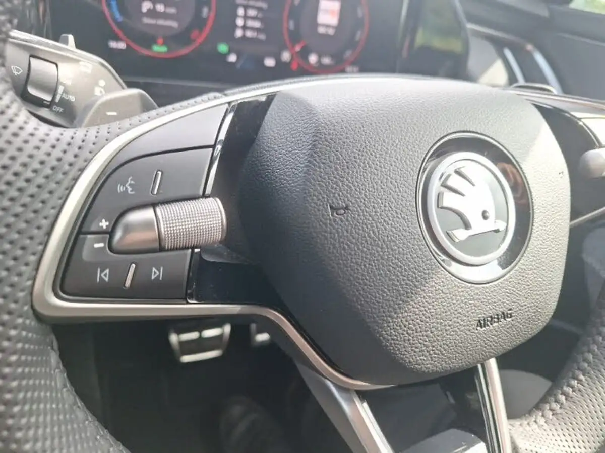 2024-skoda-kodiaq-15-tsi-sportline-204ps-iv-5-big-16