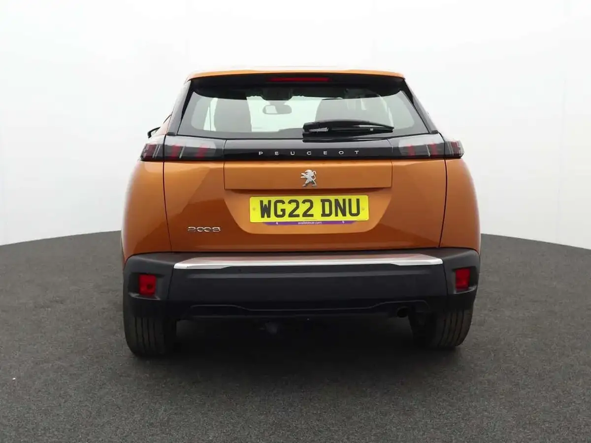 2022-peugeot-2008-suv-12-puretech-active-premium-big-3