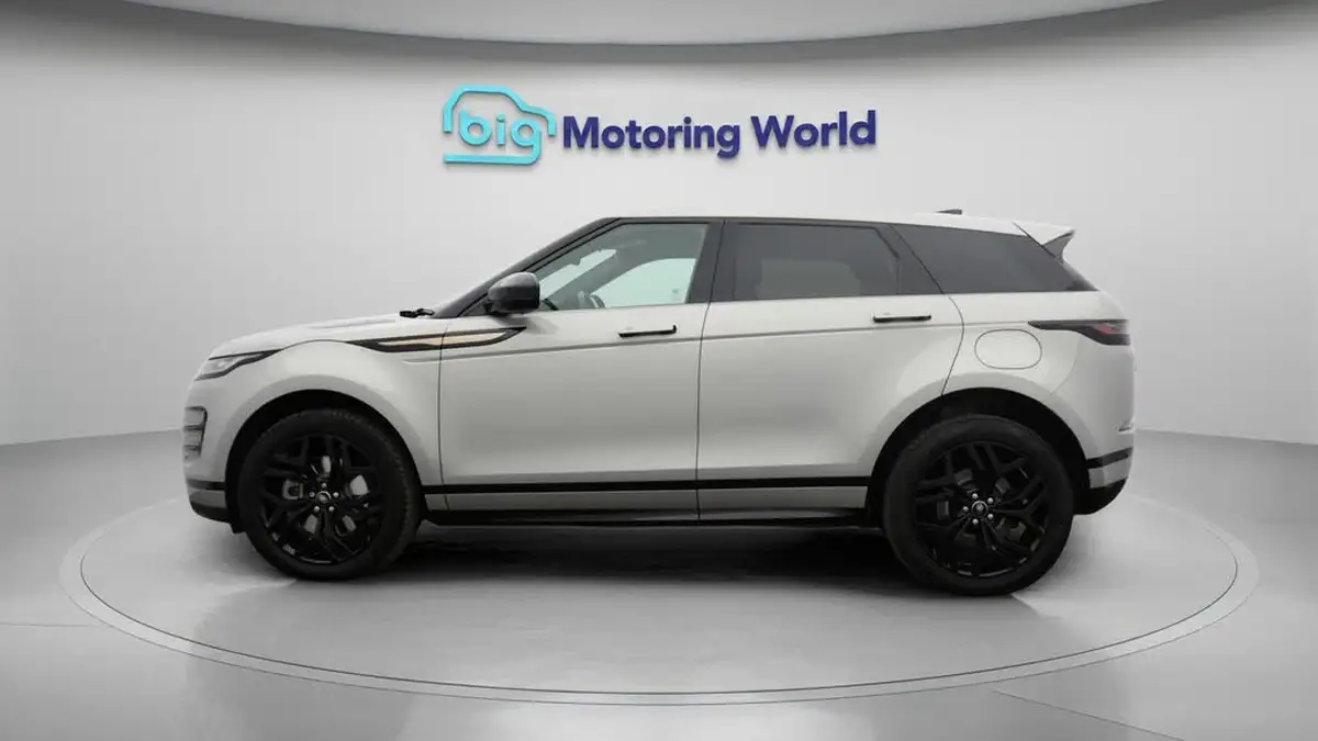 2021-land-rover-range-rover-evoque-15-p300e-r-dynamic-hse-big-4