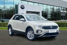2022-volkswagen-t-roc-15-tsi-life-dsg-small-0