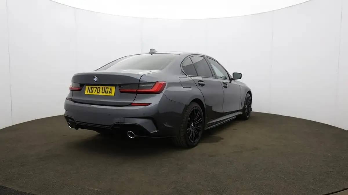 2020-bmw-3-series-20-330e-m-sport-saloon-4d-big-59