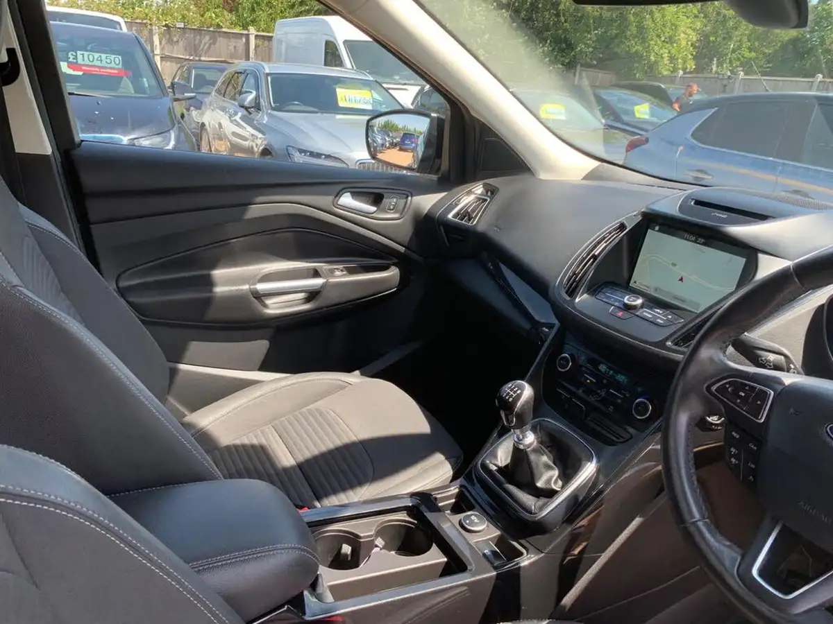 2018-ford-kuga-15tdci-titanium-big-20