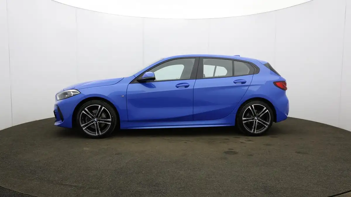 2022-bmw-1-series-15-118i-m-sport-lcp-dct-big-69