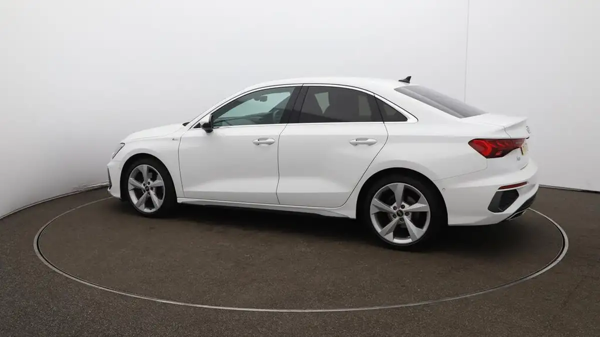 2021-audi-a3-10-30-tfsi-s-line-saloon-4d-tronic-big-31