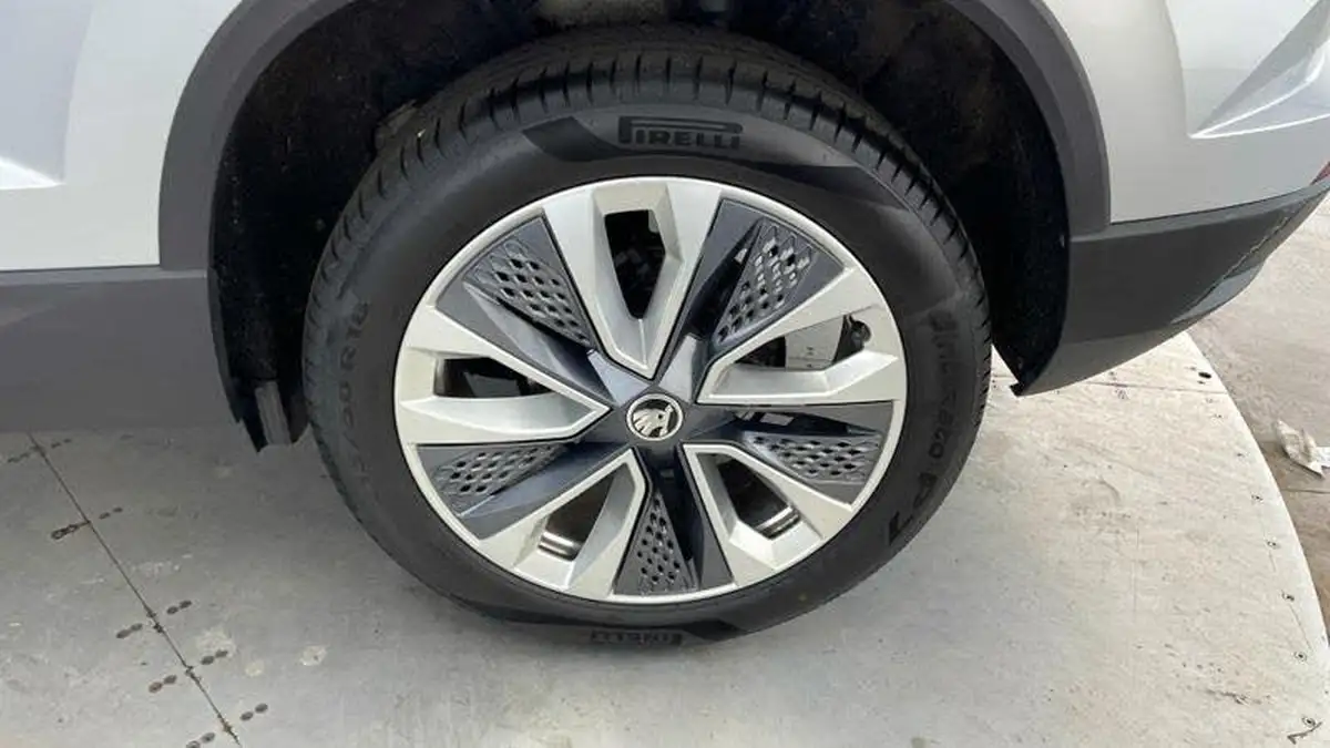 2024-skoda-karoq-10-tsi-se-l-edition-big-26