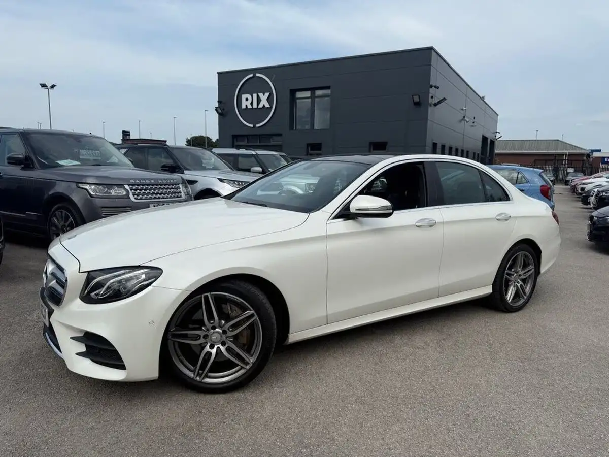 2016-mercedes-benz-e-class-20d-e220d-amg-line-premiumss-saloon-4d-big-2