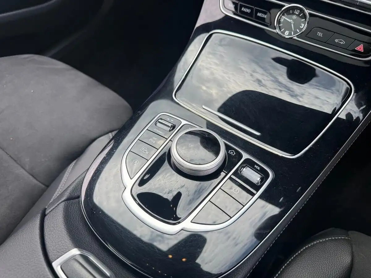 2016-mercedes-benz-e-class-20d-e220d-amg-line-premiumss-saloon-4d-big-26