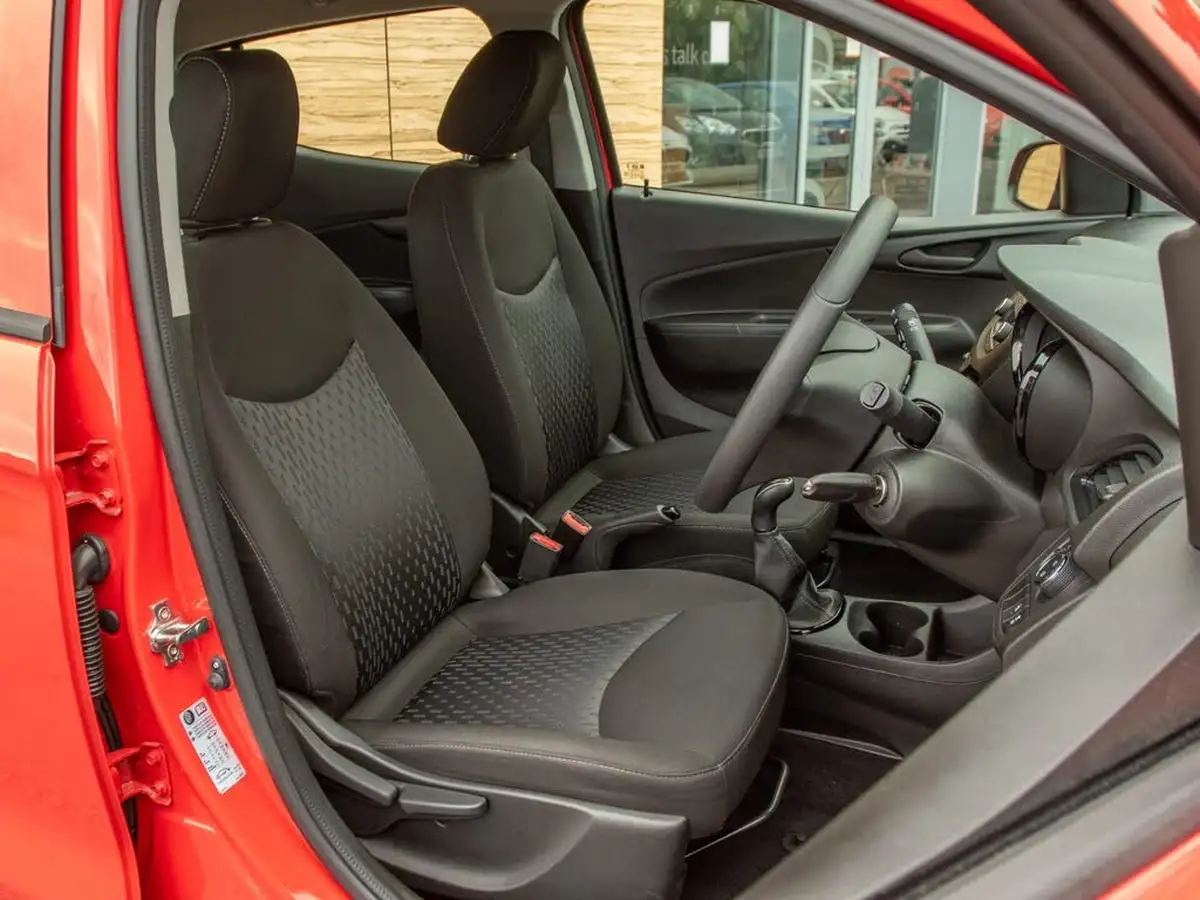 2019-vauxhall-viva-10i-se-ac-big-24