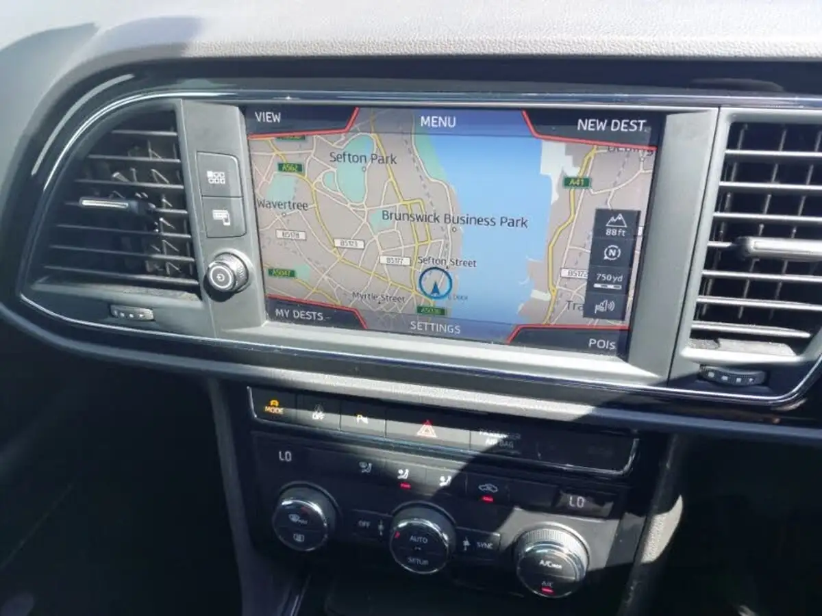 2019-seat-leon-15-tsi-evo-fr-130ps-hatchback-big-17