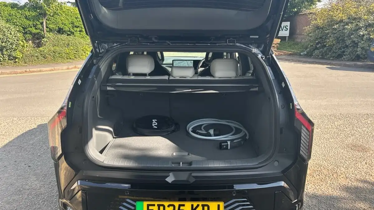 2025-kia-ev3-e-gt-line-s-big-7