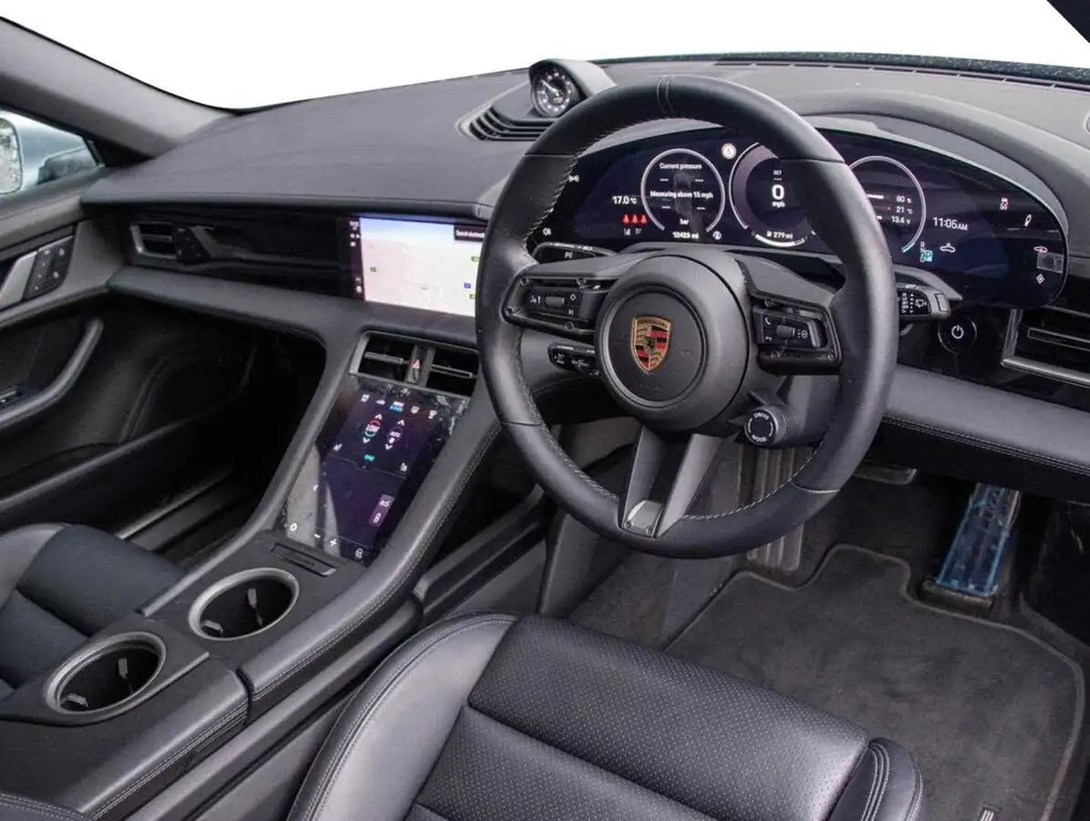 2024-porsche-taycan-e-4-cross-turismo-435ps-big-4