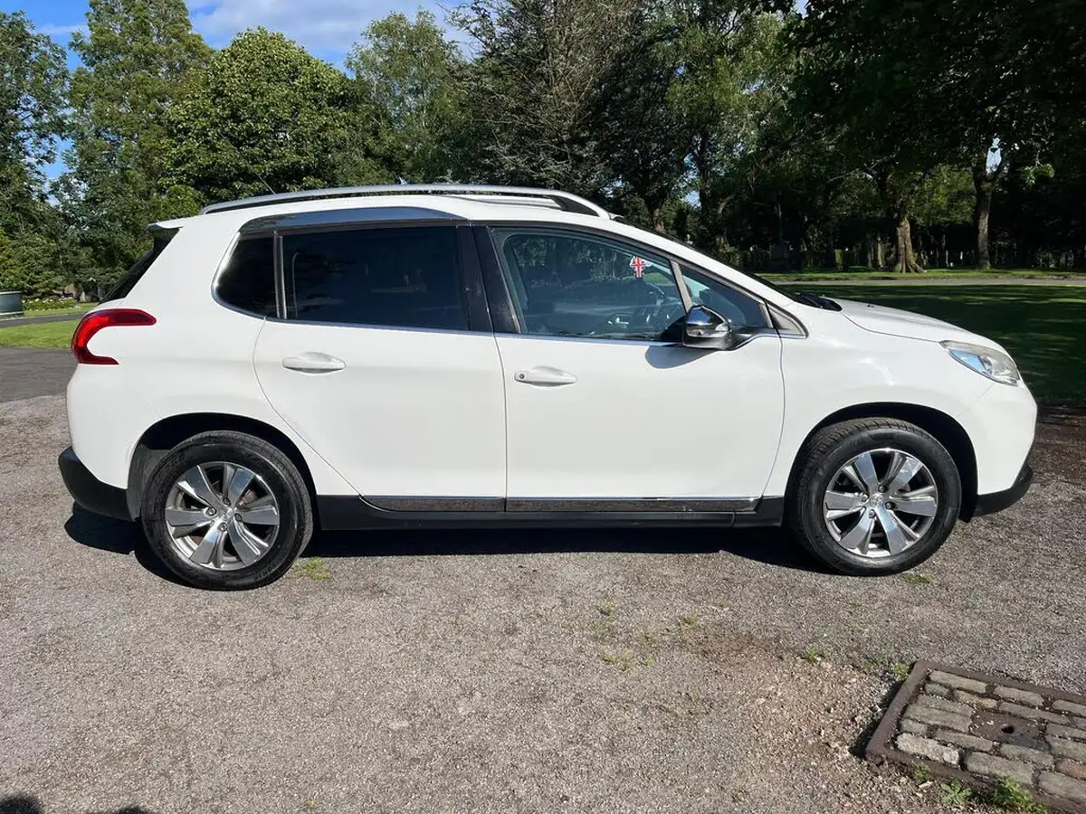 2014-peugeot-2008-crossover-12-allure-vti-big-71
