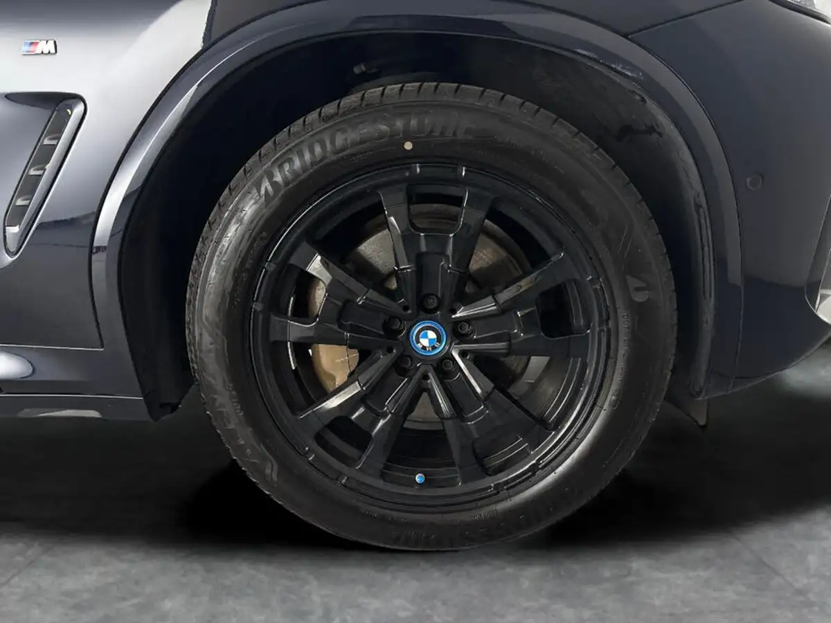 2022-bmw-ix3-e-m-sport-big-42
