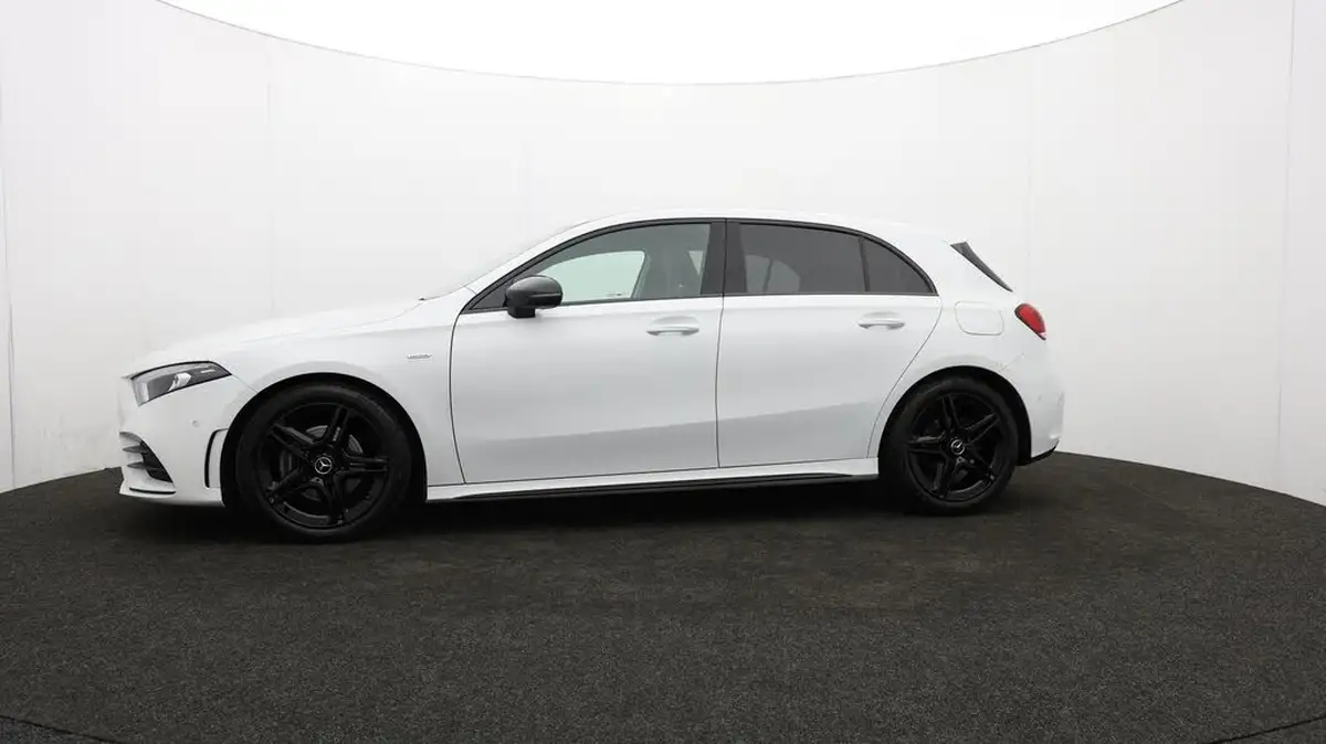 2022-mercedes-benz-a-class-13-a180-amg-line-executive-edition-hatchback-5d-7g-dct-big-62