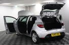 2015-renault-clio-09-tce-dynamique-nav-small-21