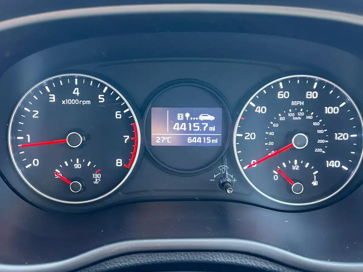 2017-kia-picanto-125-3-big-19