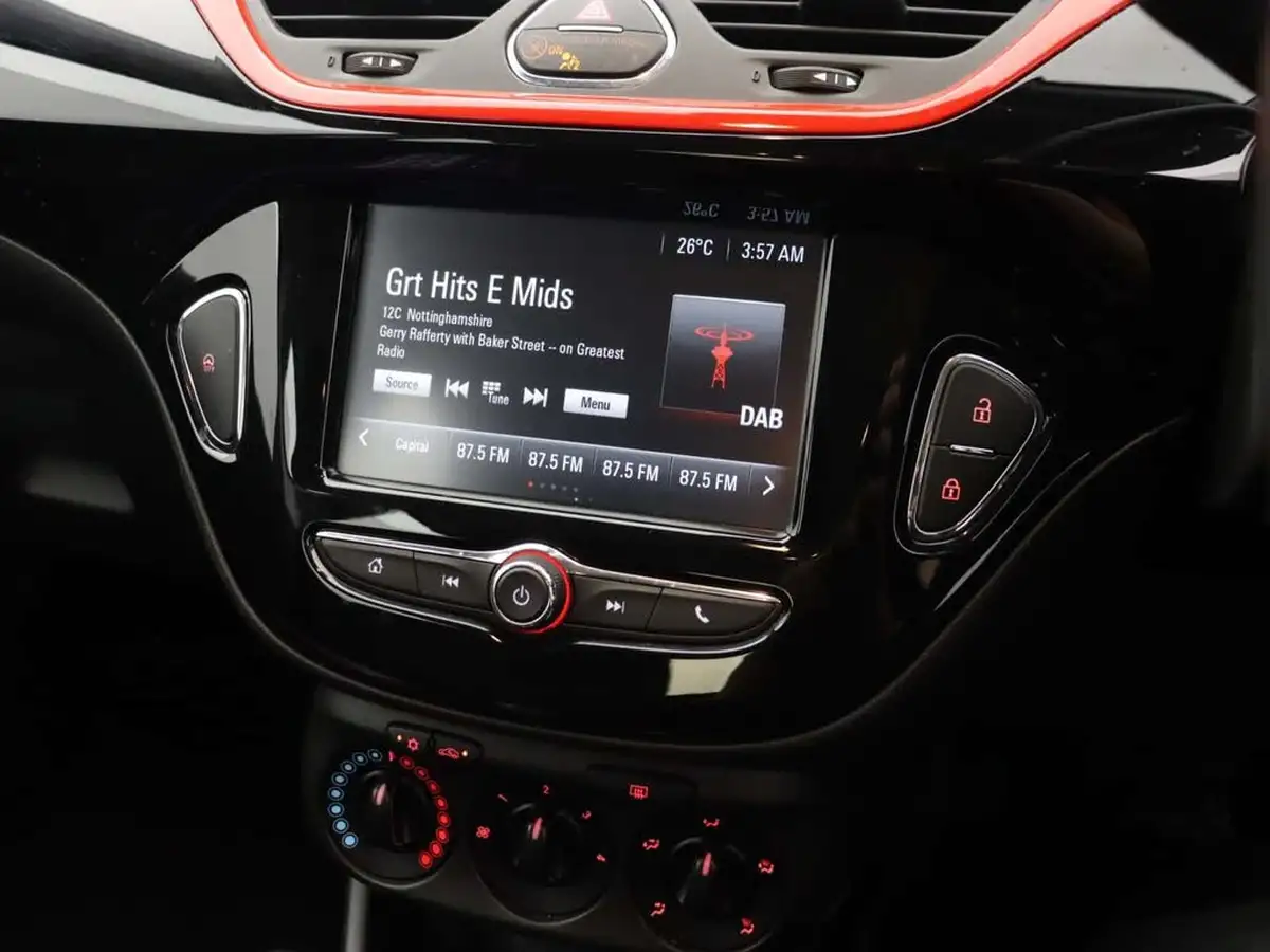 2018-vauxhall-corsa-14i-sri-nav-90ps-ecotec-5d-big-28