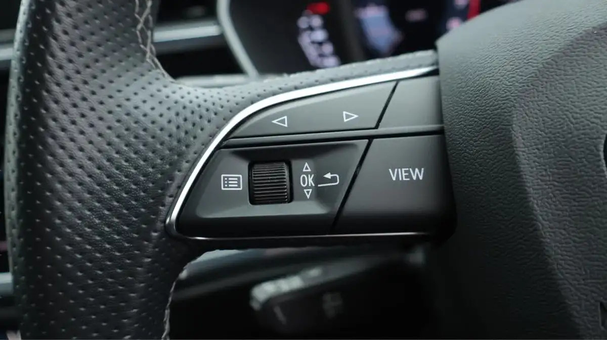 2021-audi-q3-15-35-tfsi-s-line-cod-sportback-big-25