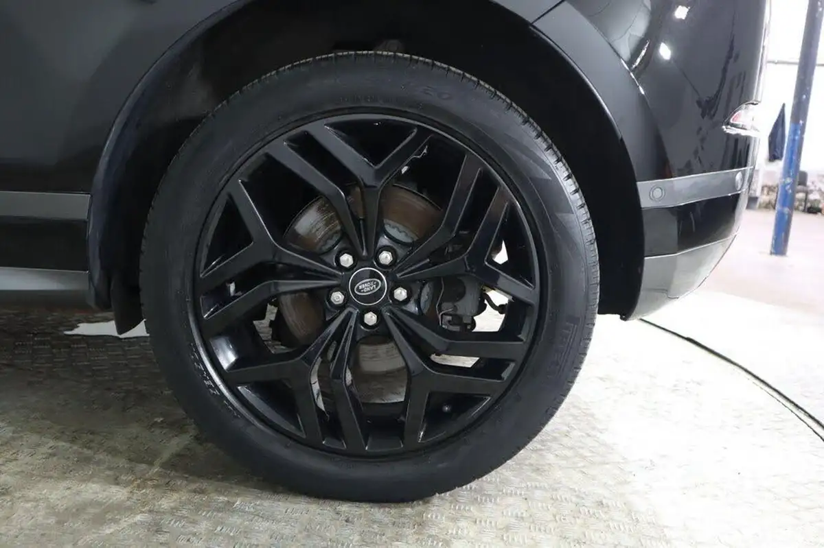 2021-land-rover-range-rover-evoque-15-p300e-r-dynamic-se-big-30