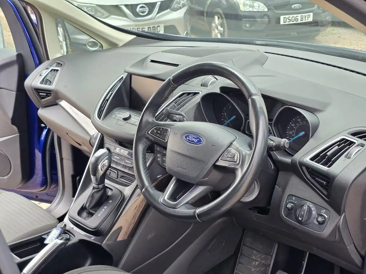 2016-ford-c-max-15tdci-titanium-powershift-big-18