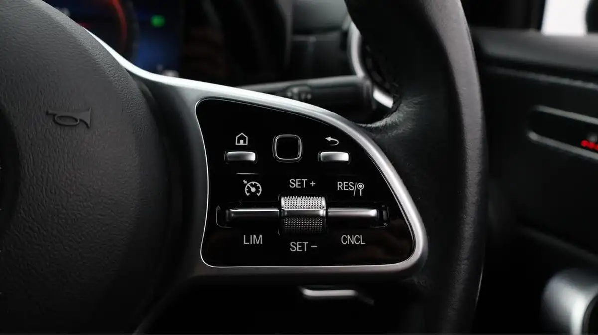 2022-mercedes-benz-a-class-20d-a180d-sport-hatchback-5d-8g-dct-big-25
