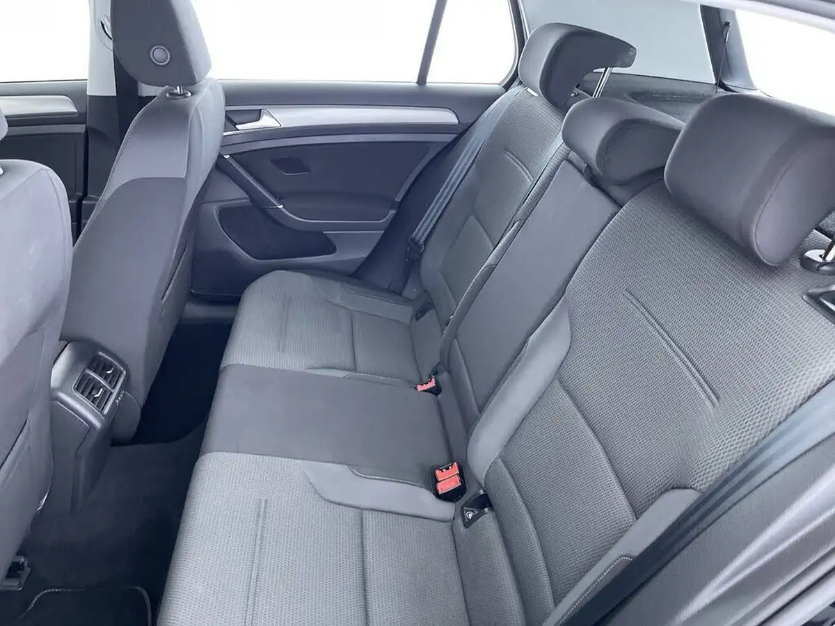 2015-volkswagen-golf-14-match-5d-dsg-big-64