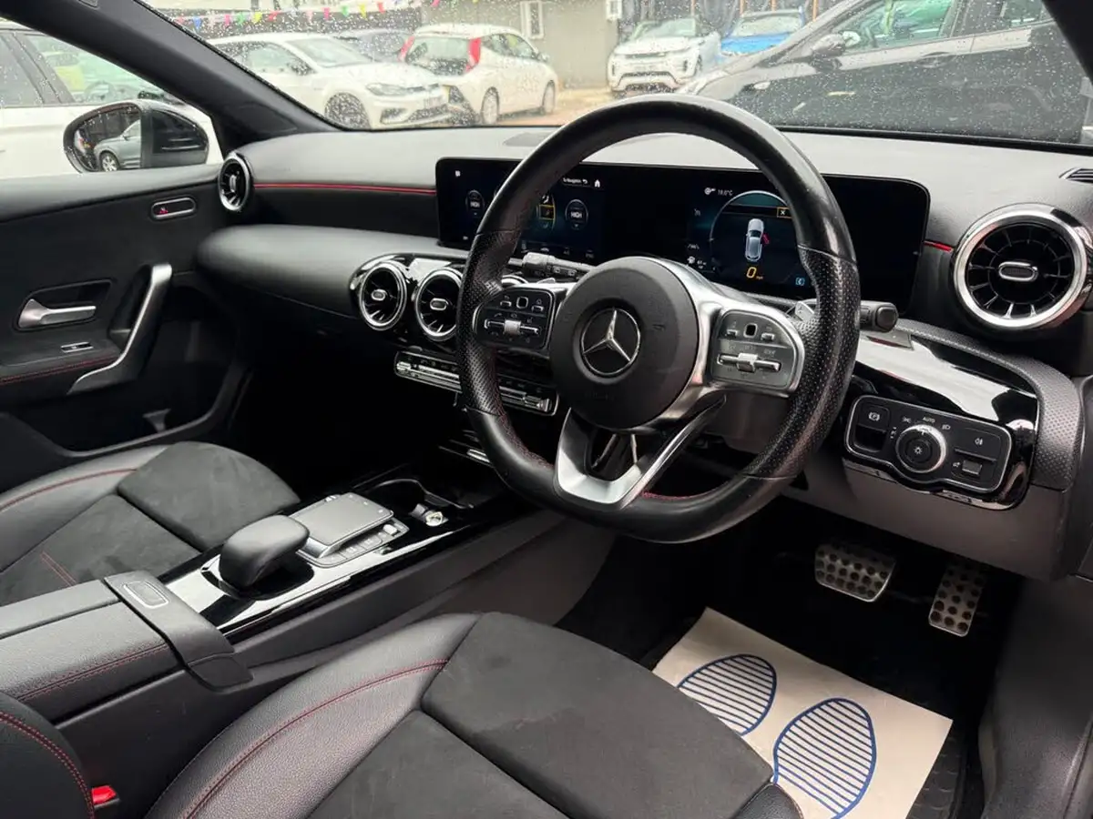 2021-mercedes-benz-a-class-13-a180-amg-line-executive-hatchback-5d-7g-dct-big-26