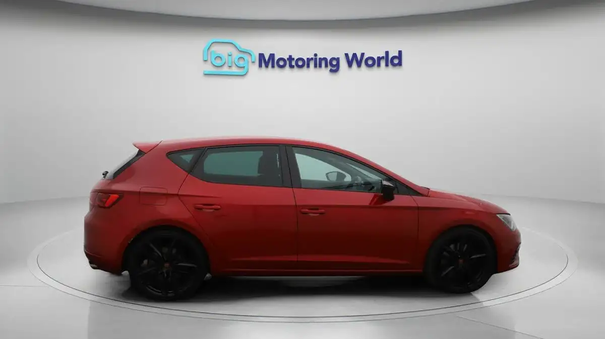 2020-seat-leon-20-tsi-cupra-290-big-8
