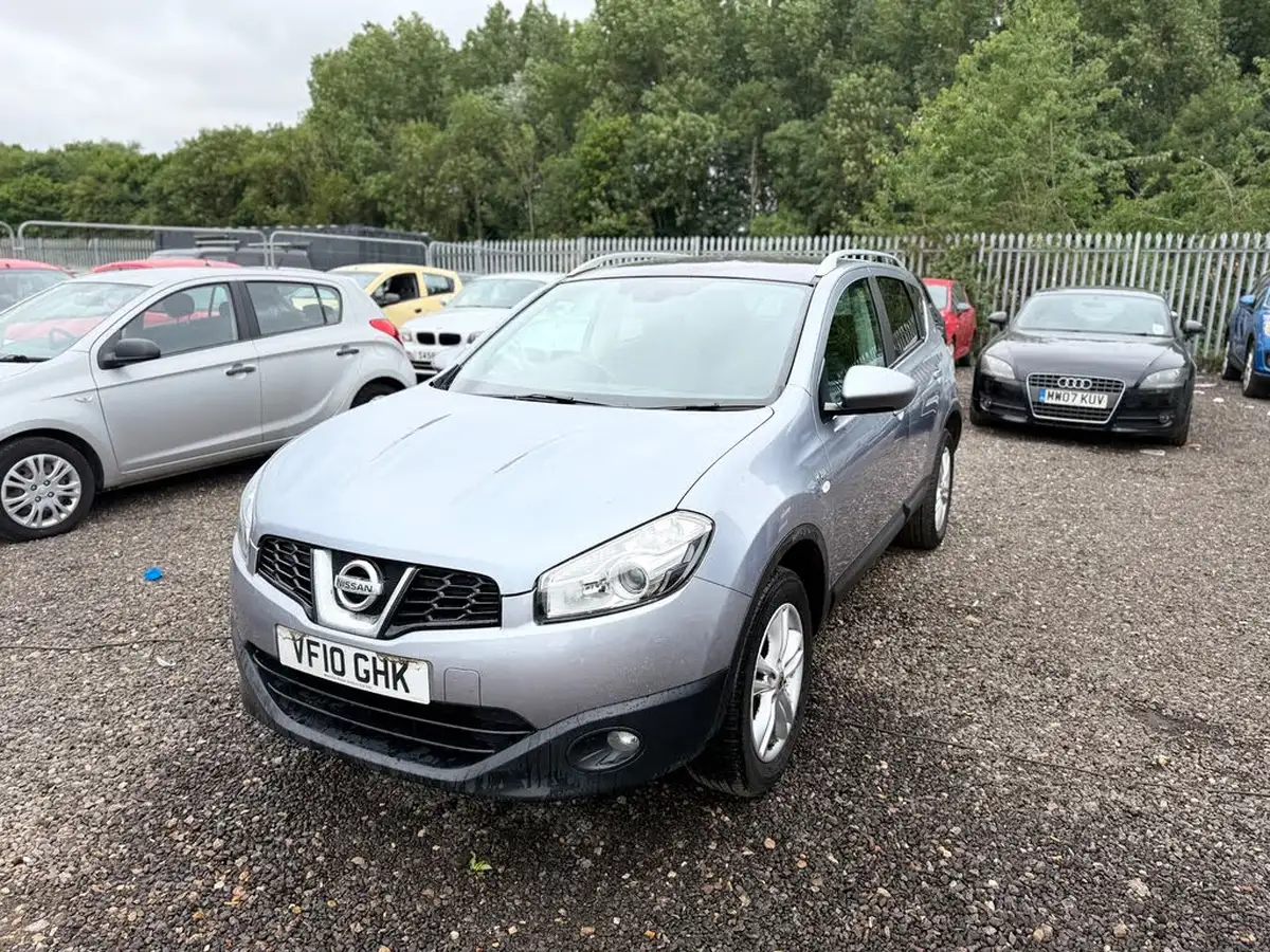 2010-nissan-qashqai-15td-n-tec-big-5