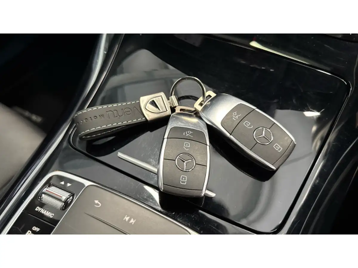 2022-mercedes-benz-eqc-e-eqc-400-amg-line-premium-plus-big-19