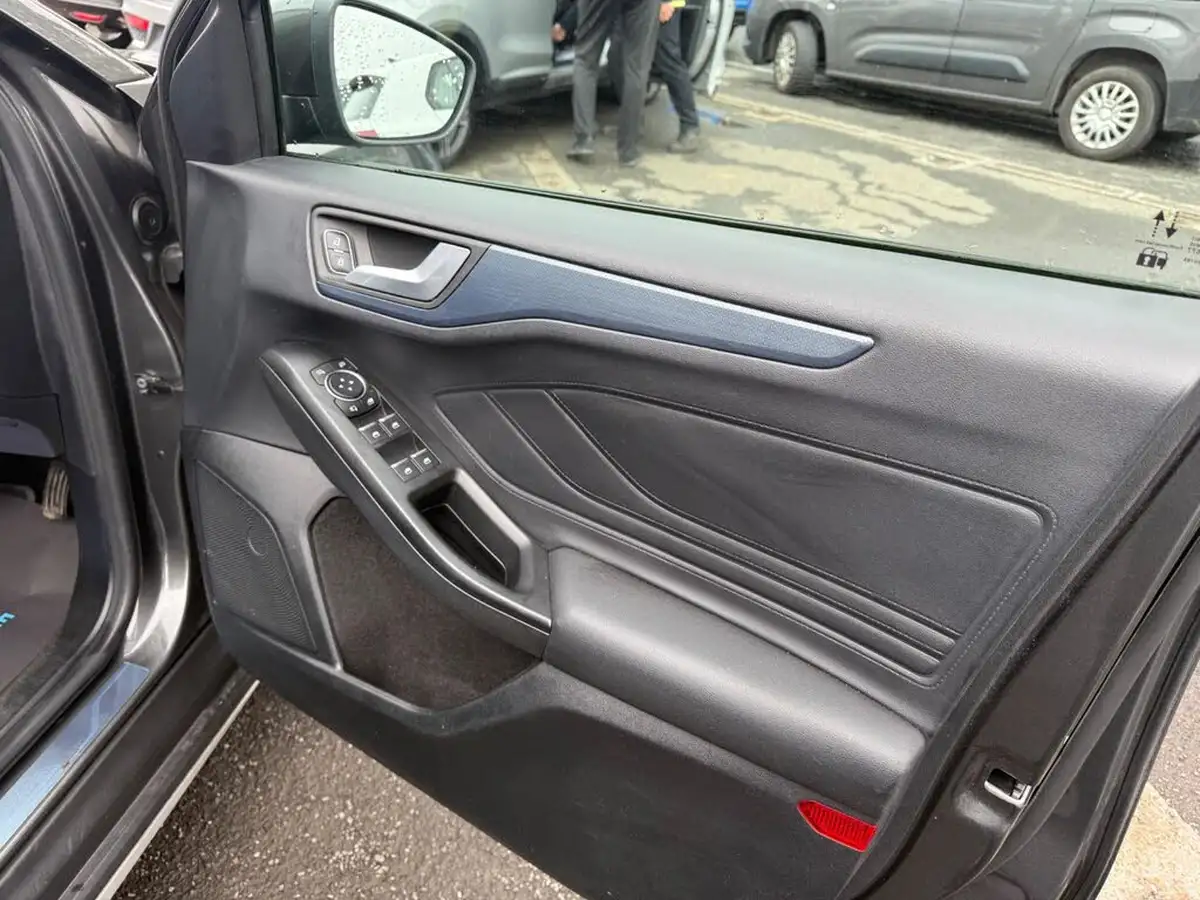 2020-ford-focus-10t-active-x-edition-125ps-hybrid-mhev-hatchback-big-18