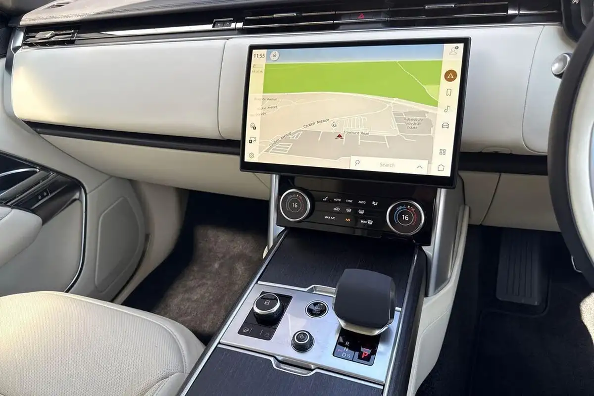 2024-land-rover-range-rover-30-d350-se-big-63