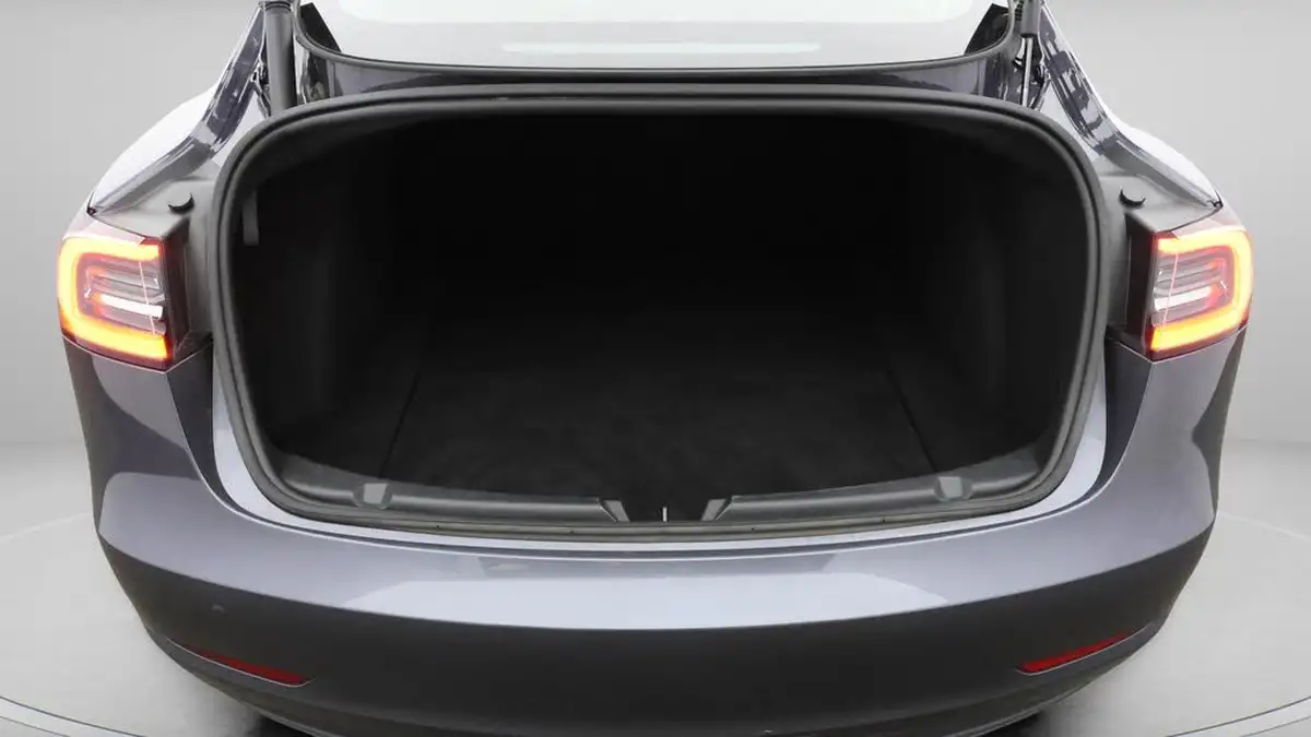 2023-tesla-model-3-e-long-range-346bhp-big-17