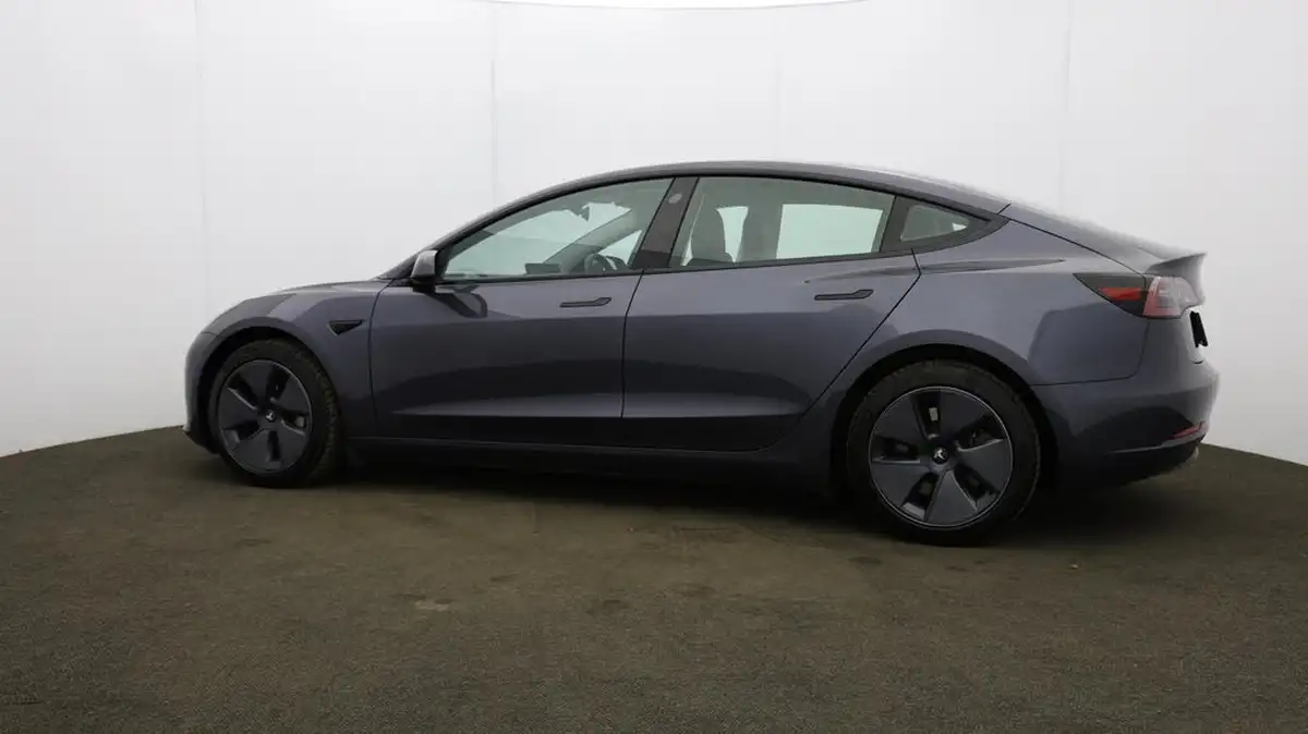 2023-tesla-model-3-e-long-range-346bhp-big-61
