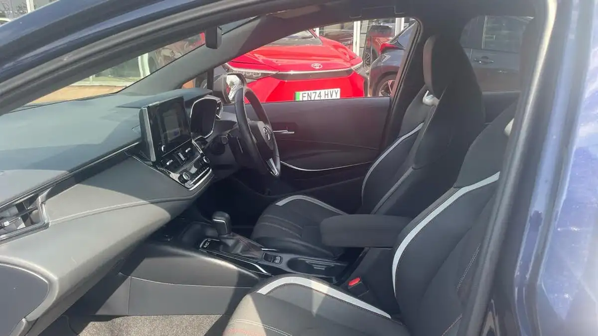 2022-toyota-corolla-20-vvt-i-gr-sport-181bhp-spare-wheel-hatchback-big-9