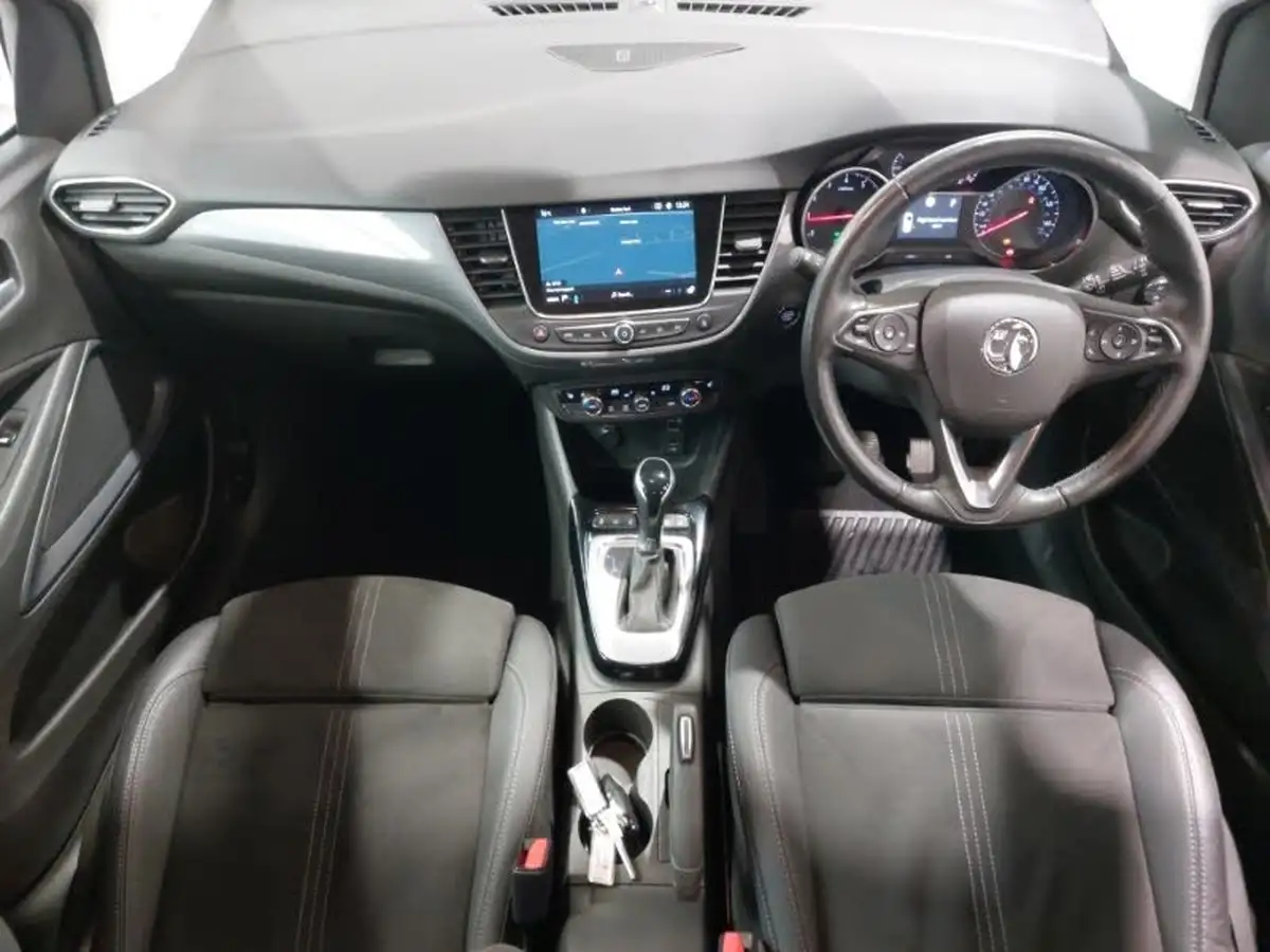 2022-vauxhall-crossland-15-ultimate-120ps-auto-big-2