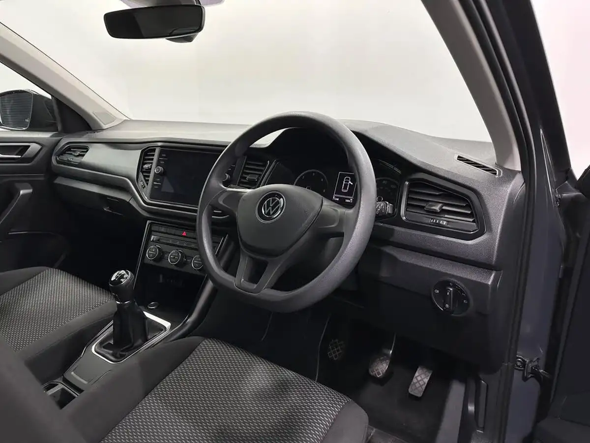 2021-volkswagen-t-roc-20tdi-s-big-9