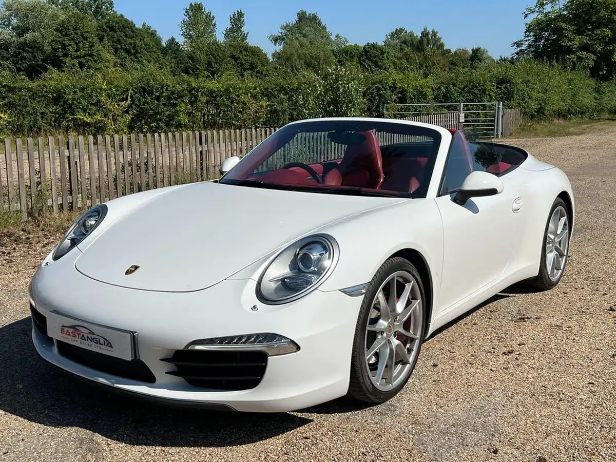 2012-porsche-911-38-carrera-s-400bhp-cabriolet-big-4