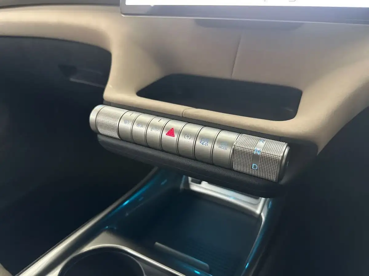 2023-byd-dolphin-e-comfort-big-27