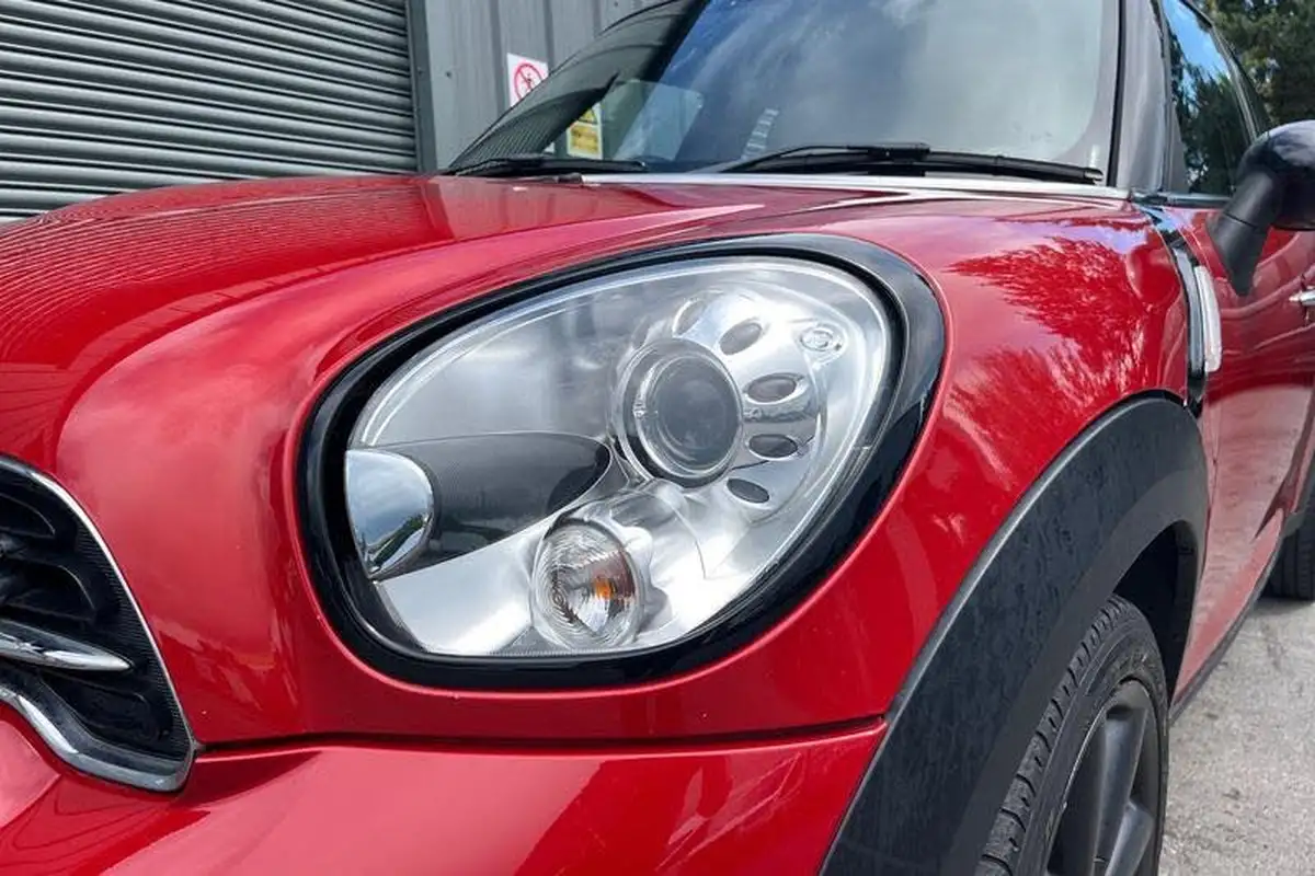 2014-mini-countryman-16-cooper-s-190bhp-big-26