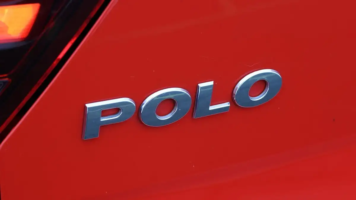 2020-volkswagen-polo-10-match-big-21