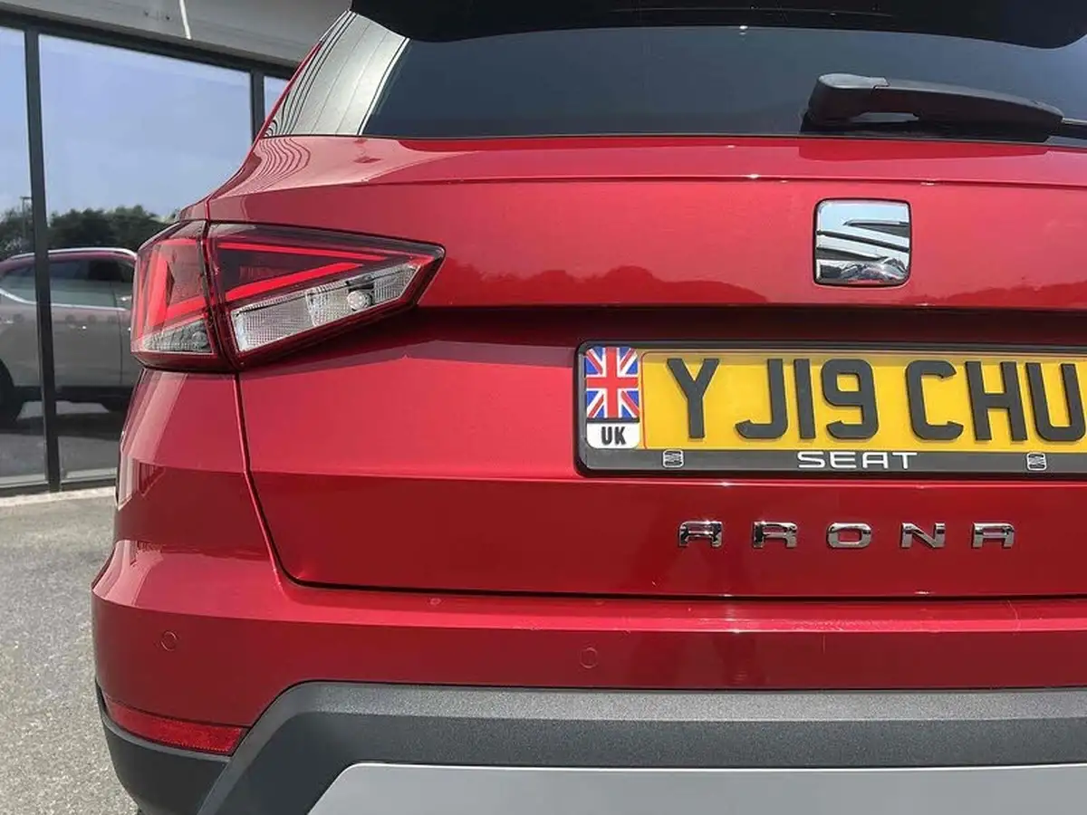 2019-seat-arona-10-tsi-fr-big-16