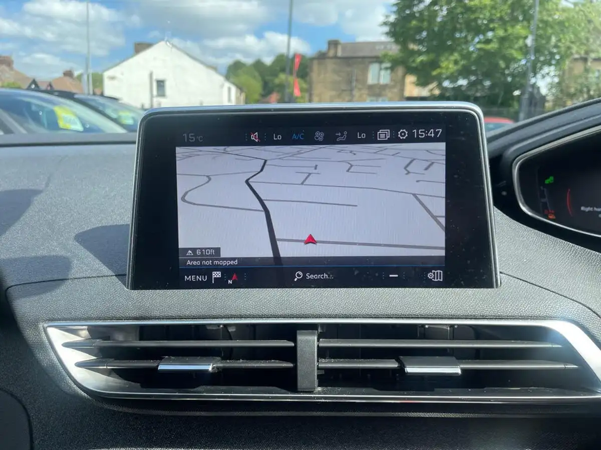 2019-peugeot-3008-suv-12-puretech-allure-big-12