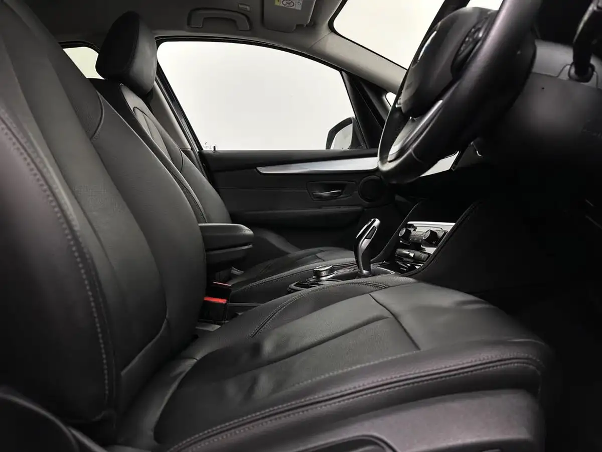 2019-bmw-2-series-15-218i-luxury-ss-active-dct-big-30